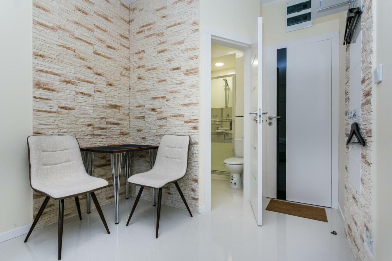 Apartamenty Dom Saski 10 Minut Od Centrum Warszawy วอร์ซอ ภายนอก รูปภาพ