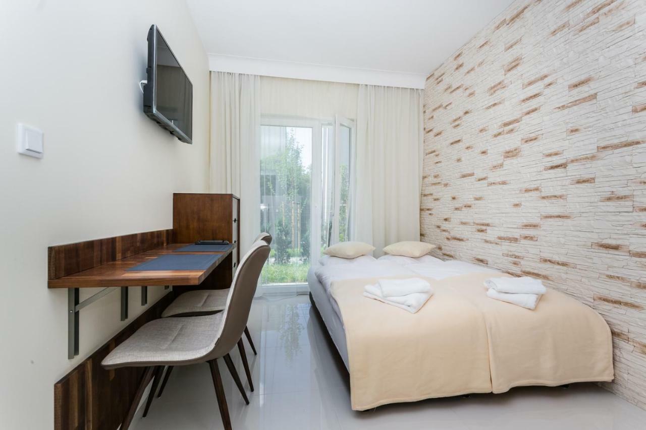 Apartamenty Dom Saski 10 Minut Od Centrum Warszawy วอร์ซอ ภายนอก รูปภาพ