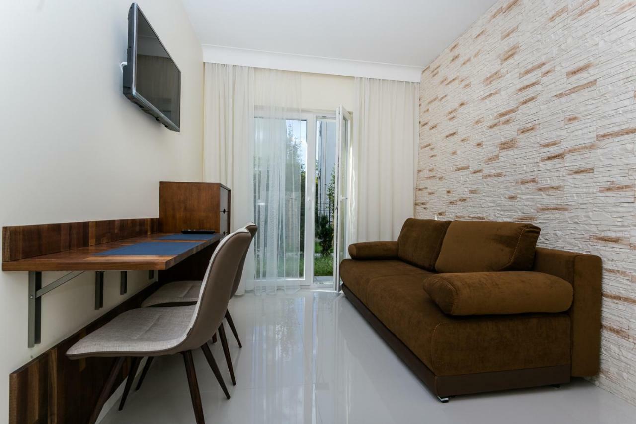 Apartamenty Dom Saski 10 Minut Od Centrum Warszawy วอร์ซอ ภายนอก รูปภาพ
